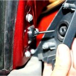 how to disassemble the side mirror on a viburnum